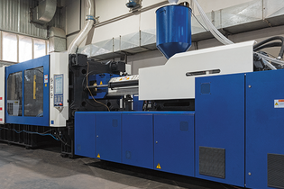 Upgrading the capacities: new injection moulding machines